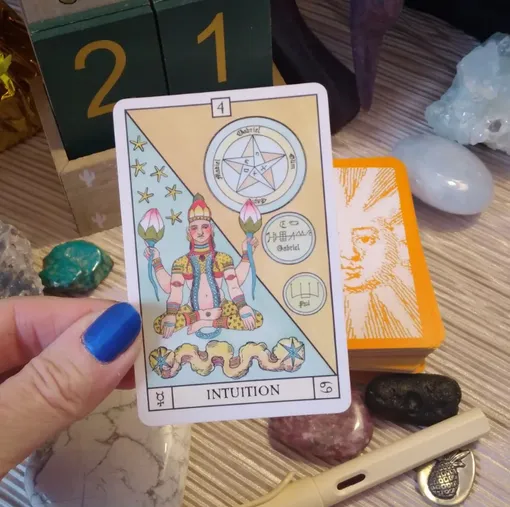 Людям с Меркурием в Раке нравится выражать любовь Людям с Меркурием в Раке нравится выражать любовь