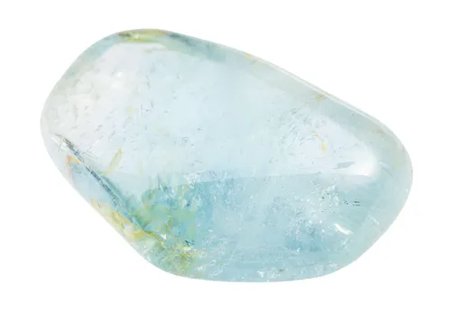 Голубой топаз редко встречается в природе Голубой топаз редко встречается в природе