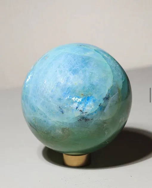 Лунный камень: свойства