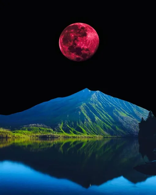 Периоды ретроградного Марса бывают гораздо реже, чем у других планет, — примерно раз в два года ретроградный марс