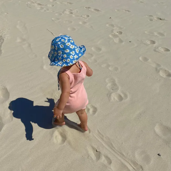 Рунический гороскоп для детей-2022: что ждет малышей, которые только появятся на свет