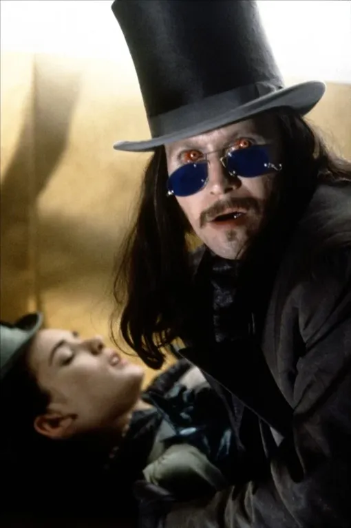 Кадр из фильма «Дракула» (1992) граф дракула мифы