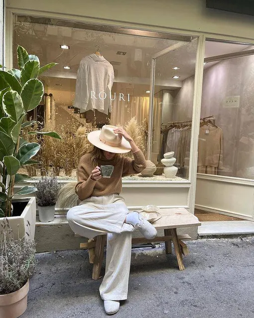 Ангельские числа могут попадаться вам повсюду — на чеках из магазинов, в расписаниях, в счетах, номерах машин... ангельская нумерология