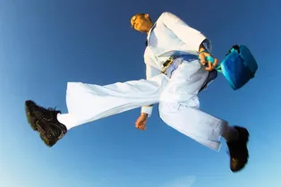 Гороскоп на февраль-2023 для всех знаков зодиака: у кого вырастут доходы, а кому придется сделать судьбоноснсый выбор