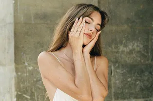 К чему снятся руки: как растолковать сон